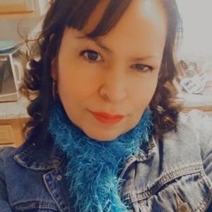 Meet your Posher, Beatriz